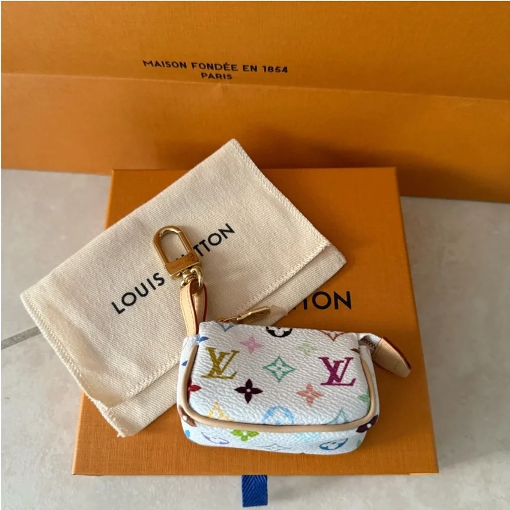 Louis Vuitton LV x TM Micro Pochette Monogram Multicolor M02460 - Picture 5 of 7